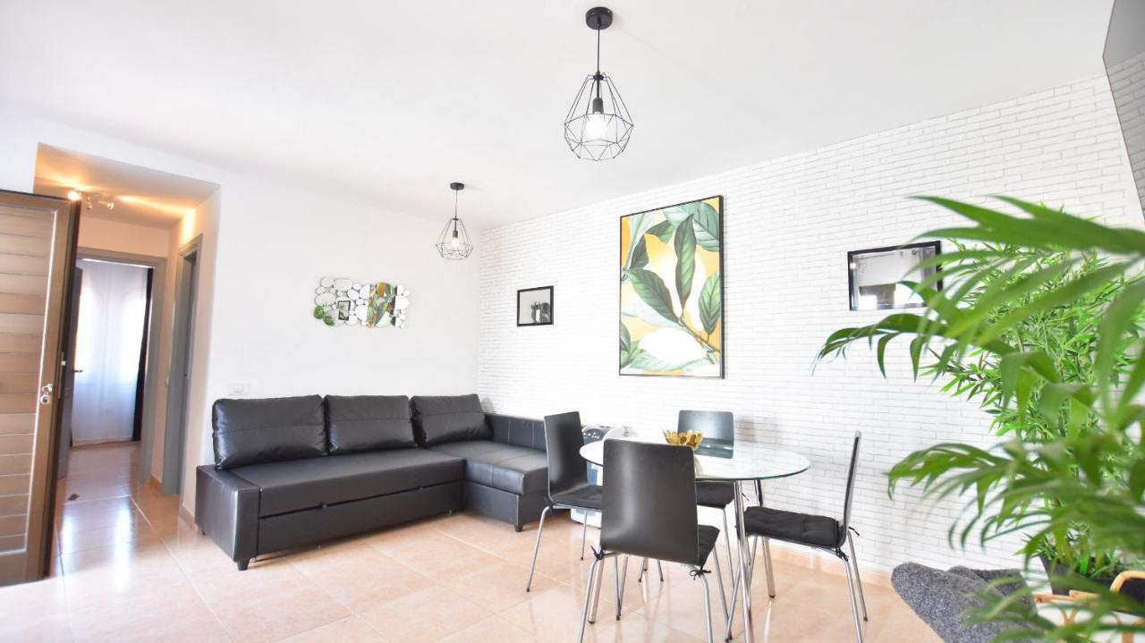 Book Jet - Oasis Pool View Apartment Corralejo Exteriér fotografie